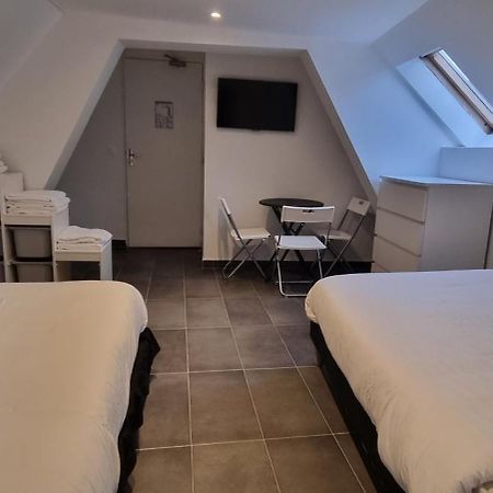 Hotel Sainte-Barbe Guignes-Rabutin Exterior foto