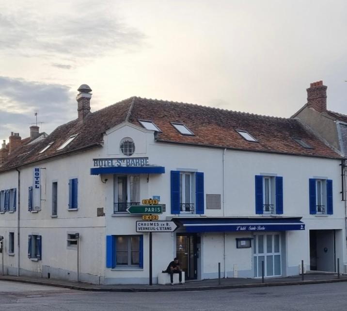 Hotel Sainte-Barbe Guignes-Rabutin Exterior foto