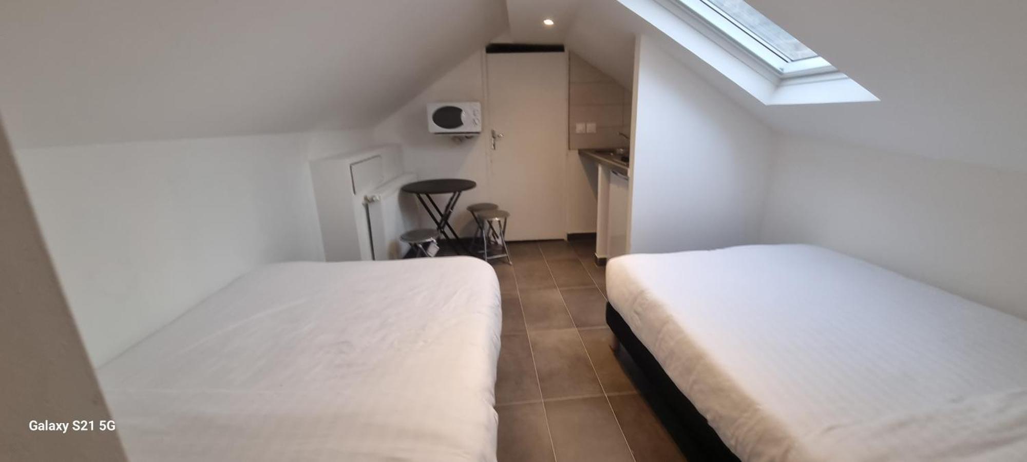 Hotel Sainte-Barbe Guignes-Rabutin Exterior foto